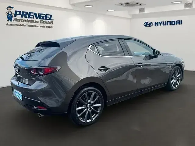 Second-hand Mazda 3 Selection 150 CP (110 kW) 2021 Gri Berlinǎ