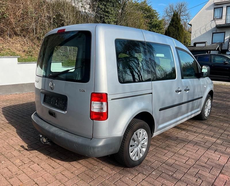 Gebraucht VW Caddy Life 105 PS (77 kW) 2006 Silber Van / Kleinbus