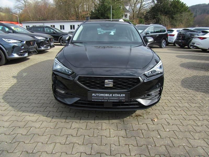Gebraucht Seat Leon FR 190 PS (139 kW) 2022 Schwarz Limousine