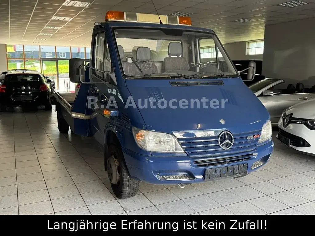 Gebraucht Mercedes Sprinter 156 PS (114 kW) 2001 Blau