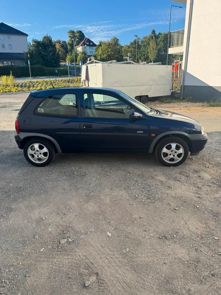 Gebraucht Opel Corsa 65 PS (47 kW) 2000 Andere farben Kleinwagen