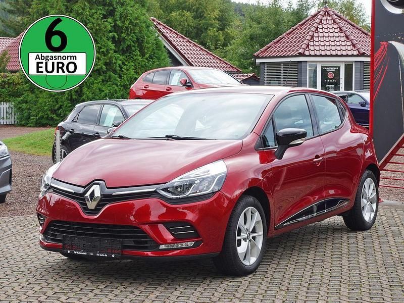 Rot Gebraucht 2017 Renault Clio IV LIMITED Limousine | 9.990 € (Fairer Preis) - Bild 1/4