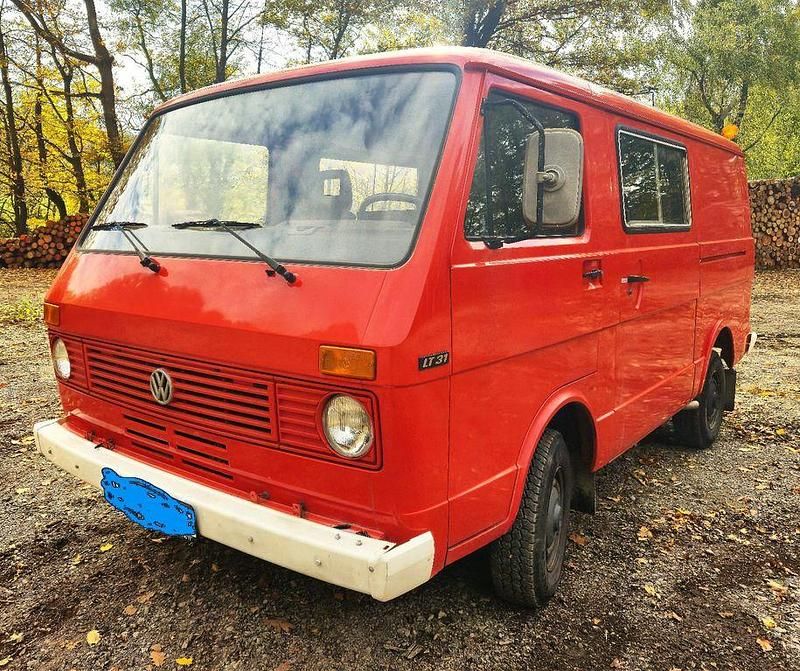 Rot Gebraucht 1982 VW LT Van / Kleinbus | 6.900 € - Bild 1/4