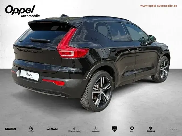 Gebraucht Volvo XC40 145 PS (106 kW) 2025 SUV