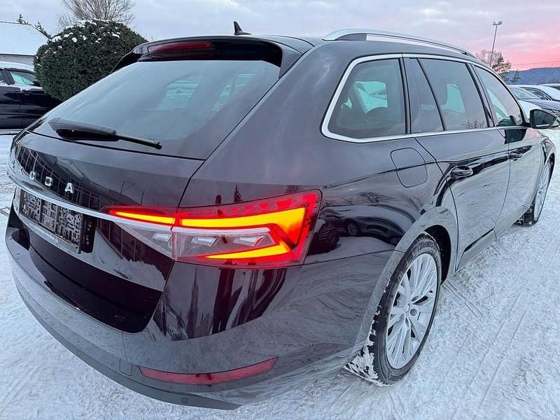 Gebraucht Skoda Superb Premium Edition 150 PS (110 kW) 2022 Schwarz Limousine