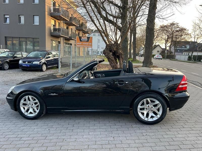 Gebraucht Mercedes SLK200 Edition 163 PS (119 kW) 2003 Schwarz Cabrio
