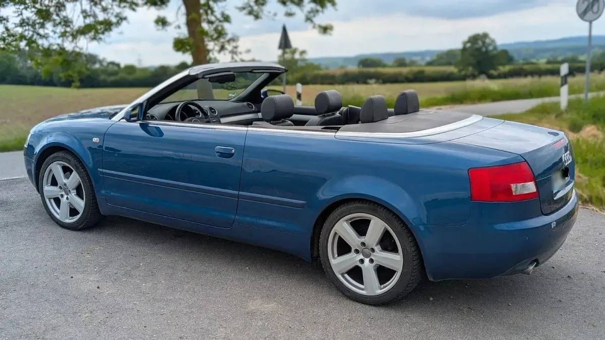 Gebraucht Audi A4 Cabriolet S-Line 220 PS (161 kW) 2005 Blau Cabrio