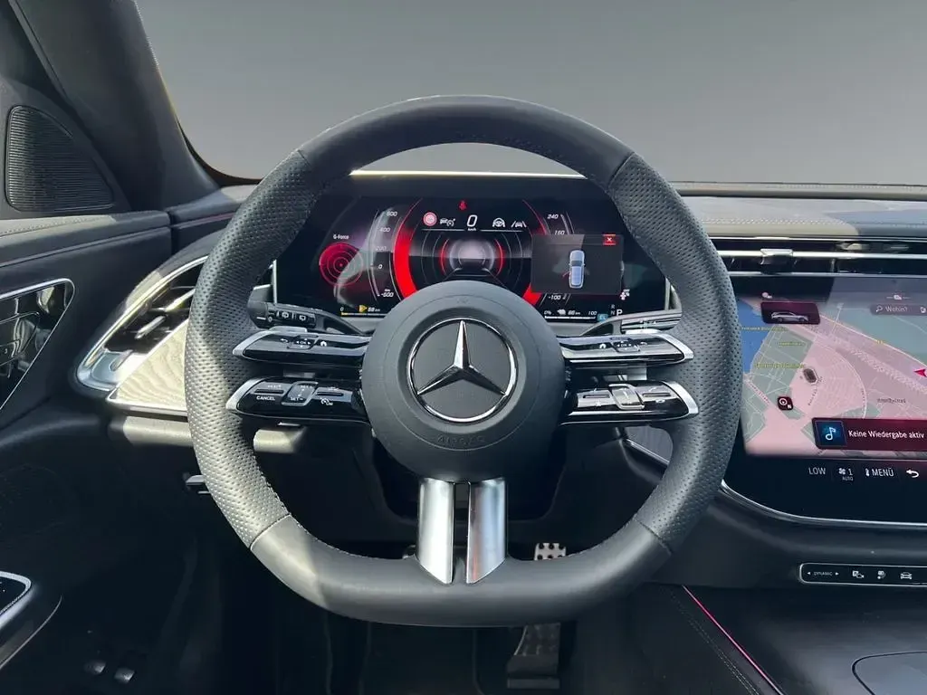 Gebraucht Mercedes E300 Sport 313 PS (230 kW) 2026 Braun Kombi