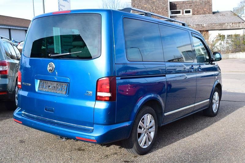 Gebraucht VW Transporter Life 179 PS (131 kW) 2013 Blau Van