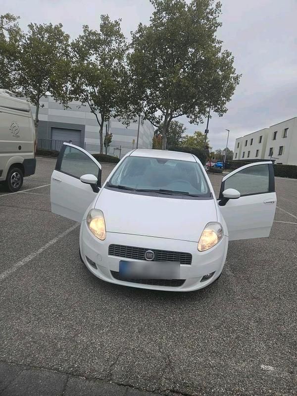Gebraucht Fiat Grande Punto 120 PS (88 kW) 2007 Kleinwagen