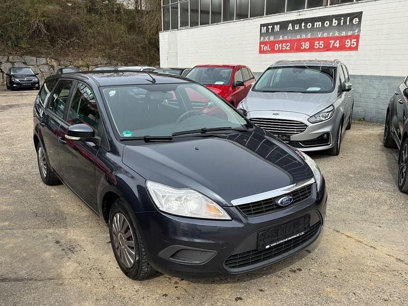 Gebraucht Ford Focus Style 125 PS (91 kW) 2009 Grau Kombi