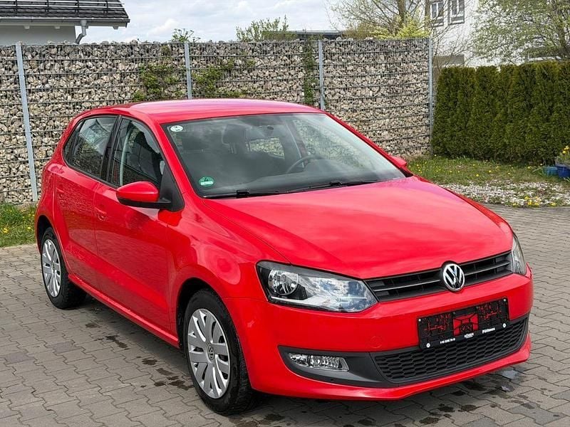 Used VW Polo 86 HP (63 kW) 2011 Red Hatchback