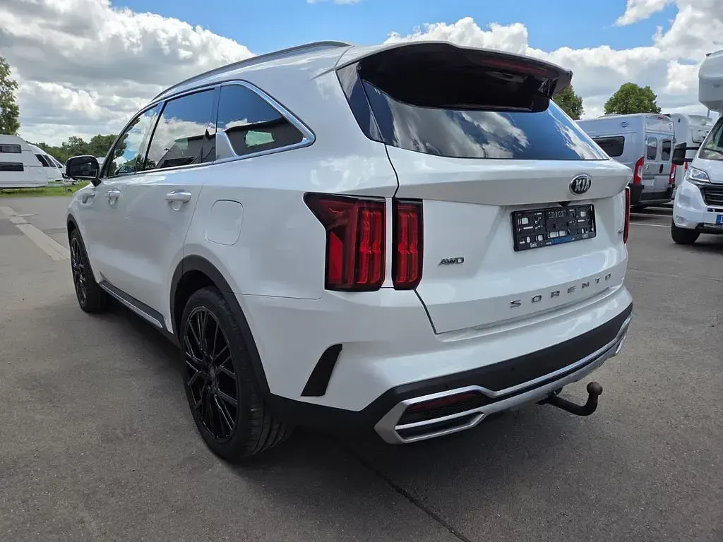 Gebraucht Kia Sorento 179 PS (131 kW) 2021 Snowweiss SUV