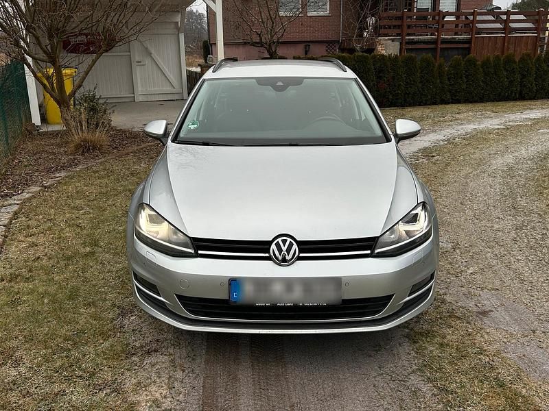 Gebraucht VW Golf VII 110 PS (80 kW) 2017 Silber Kombi