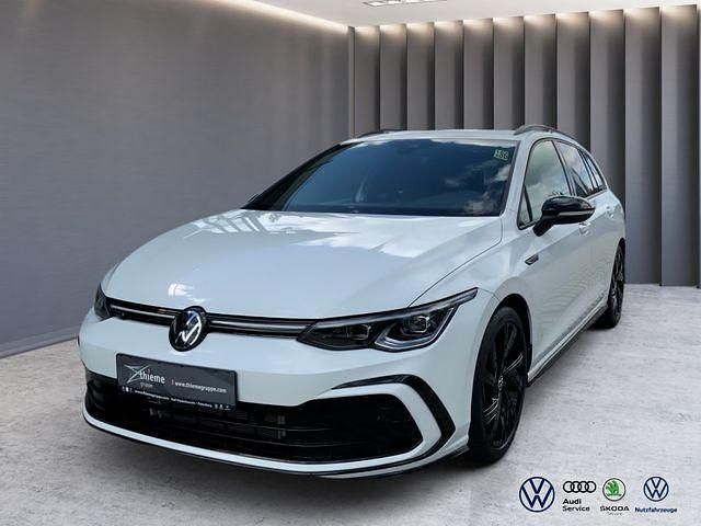 Gebraucht VW Golf VIII R-line 190 PS (139 kW) 2024 Pure white Kombi