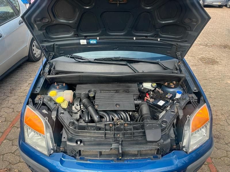 Gebraucht Ford Fusion 80 PS (58 kW) 2007 Blau Kleinwagen