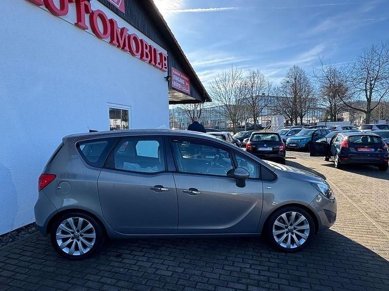 Gebraucht Opel Meriva Innovation 110 PS (80 kW) 2012 Grau Van / Kleinbus