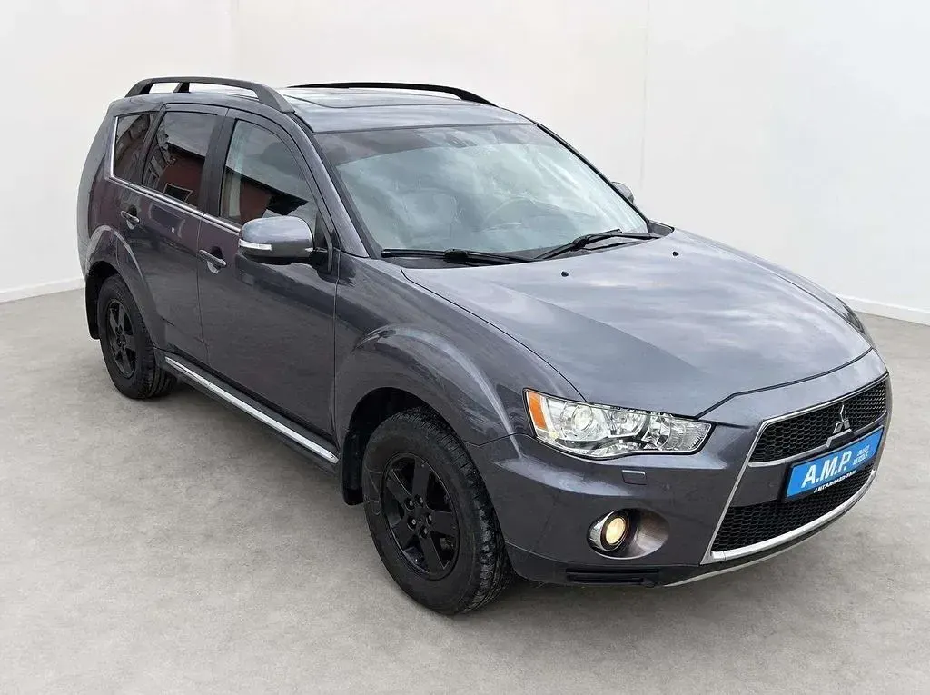 Gebraucht Mitsubishi Outlander 170 PS (125 kW) 2011 Grau SUV