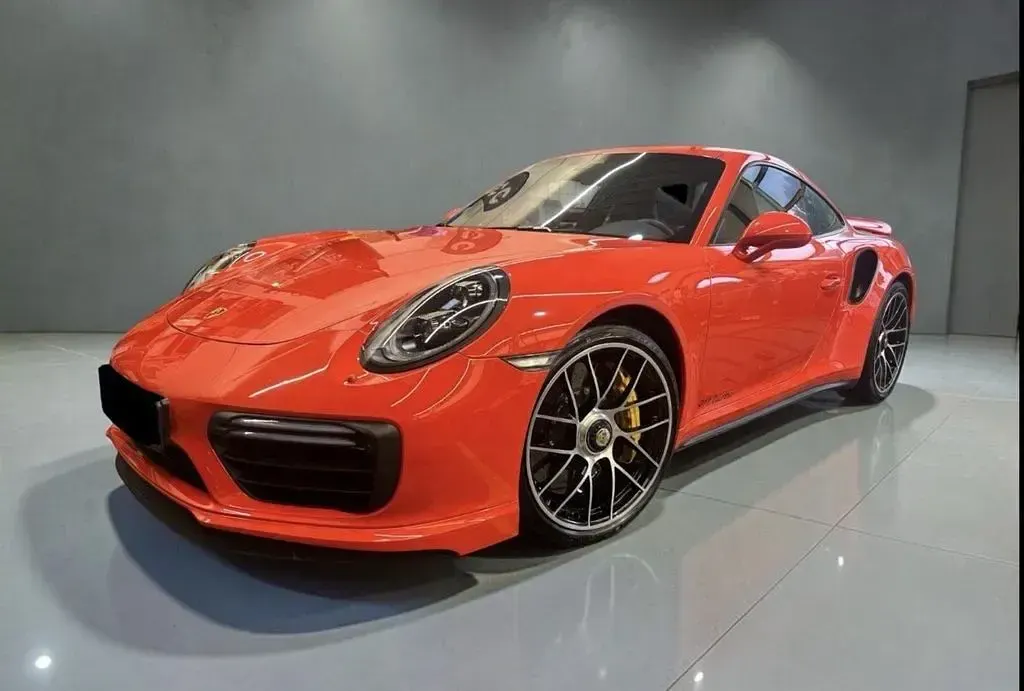 Gebraucht Porsche 911 Turbo 540 PS (397 kW) 2017 Lavaorange (metallic) Coupé