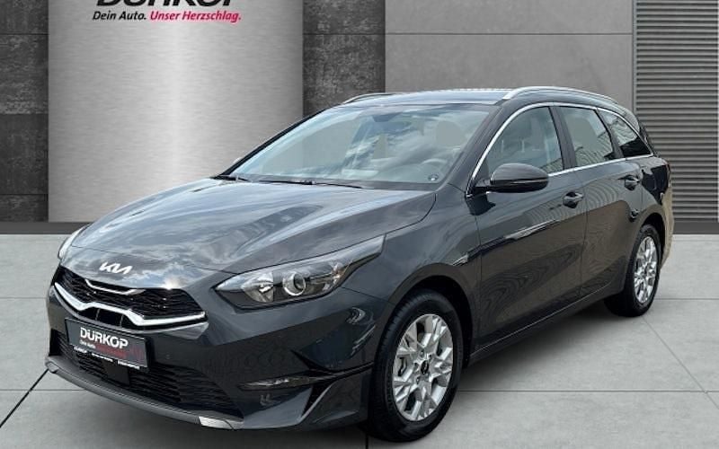 Schwarz Neu 2025 Kia Ceed Sportswagon Kombi | 28.489 € (Fairer Preis) - Bild 1/4