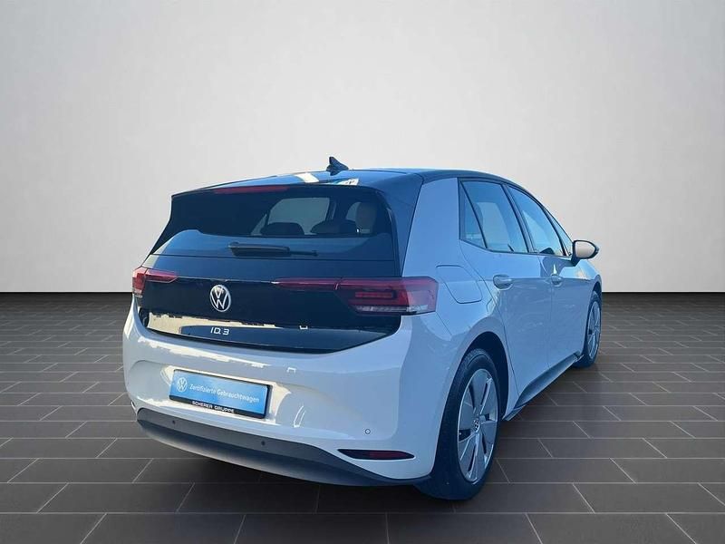 Gebraucht VW ID.3 Pro Performance 150 kW (204 PS) 2022 Gletscherweiß metallic schwarz (metallic) Kleinwagen