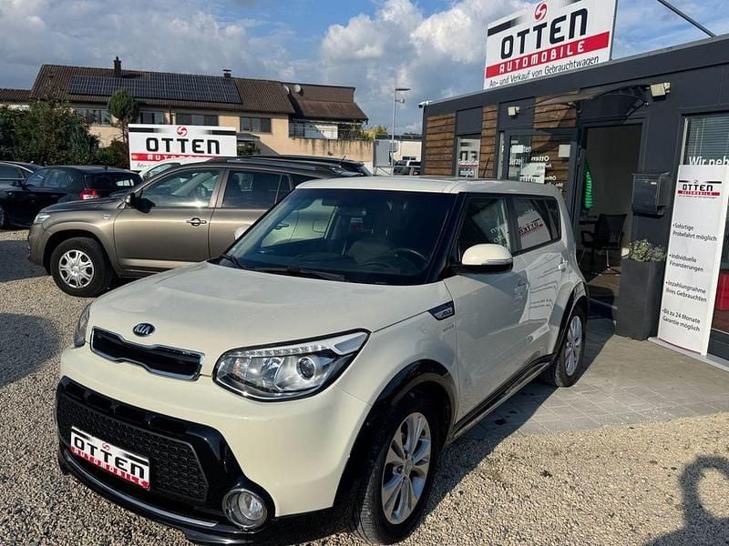 Weiß Gebraucht 2015 Kia Soul DREAM-TEAM Edition SUV | 9.490 € (Fairer Preis) - Bild 1/4