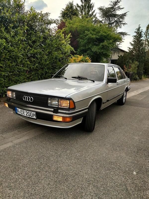 Silber Gebraucht 1980 Audi 200 Limousine | 20.500 € - Bild 1/4