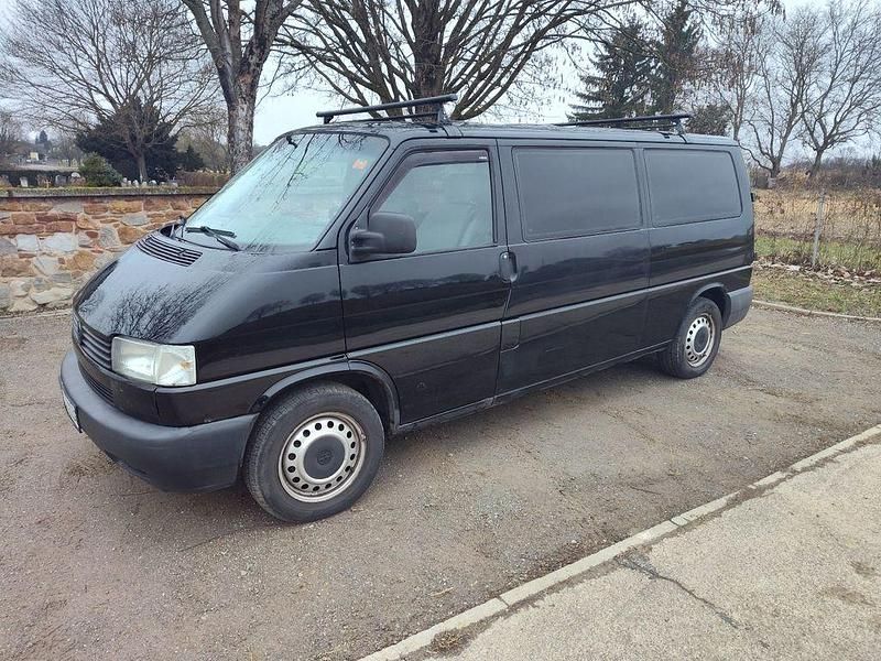 Gebraucht VW Caravelle 102 PS (75 kW) 2000 Schwarz Van / Kleinbus