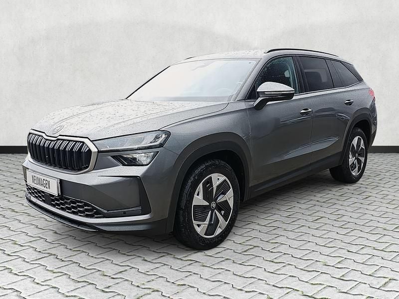 Neu Skoda Kodiaq Selection 150 PS (110 kW) 2025 Graphitegrau metallic SUV