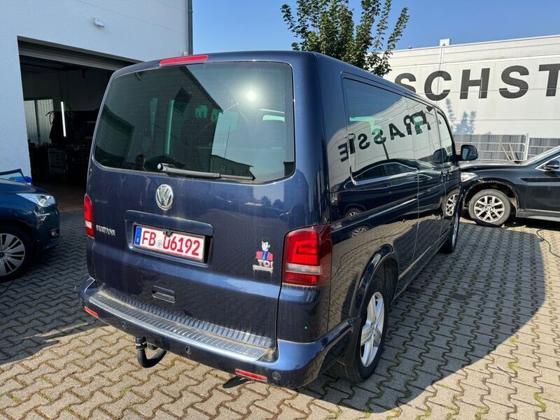 Gebraucht VW T5 Highline 179 PS (131 kW) 2010 Blau Van