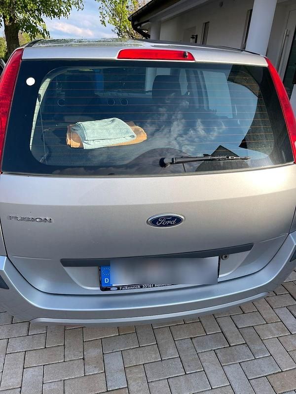 Gebraucht Ford Fusion Ambiente 75 PS (55 kW) 2006 Silber Kombi