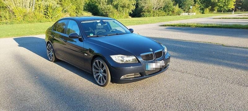 Gebraucht BMW 320 Performance 150 PS (110 kW) 2007 Blau Limousine
