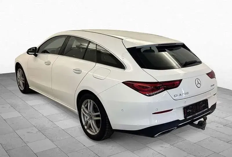 Gebraucht Mercedes CLA250 224 PS (164 kW) 2022 Weiß Limousine