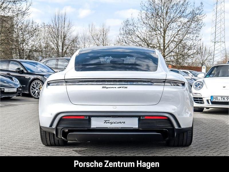 Neu Porsche Taycan GTS 514 kW (700 PS) 2026 Weiß Limousine