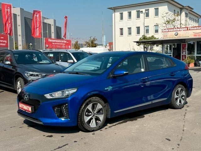 Blau Gebraucht 2019 Hyundai Ioniq Limousine | 11.900 € (Fairer Preis) - Bild 1/4