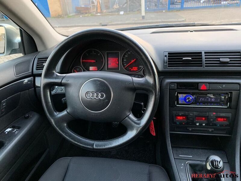 Gebraucht Audi A4 101 PS (74 kW) 2003 Grau Kombi