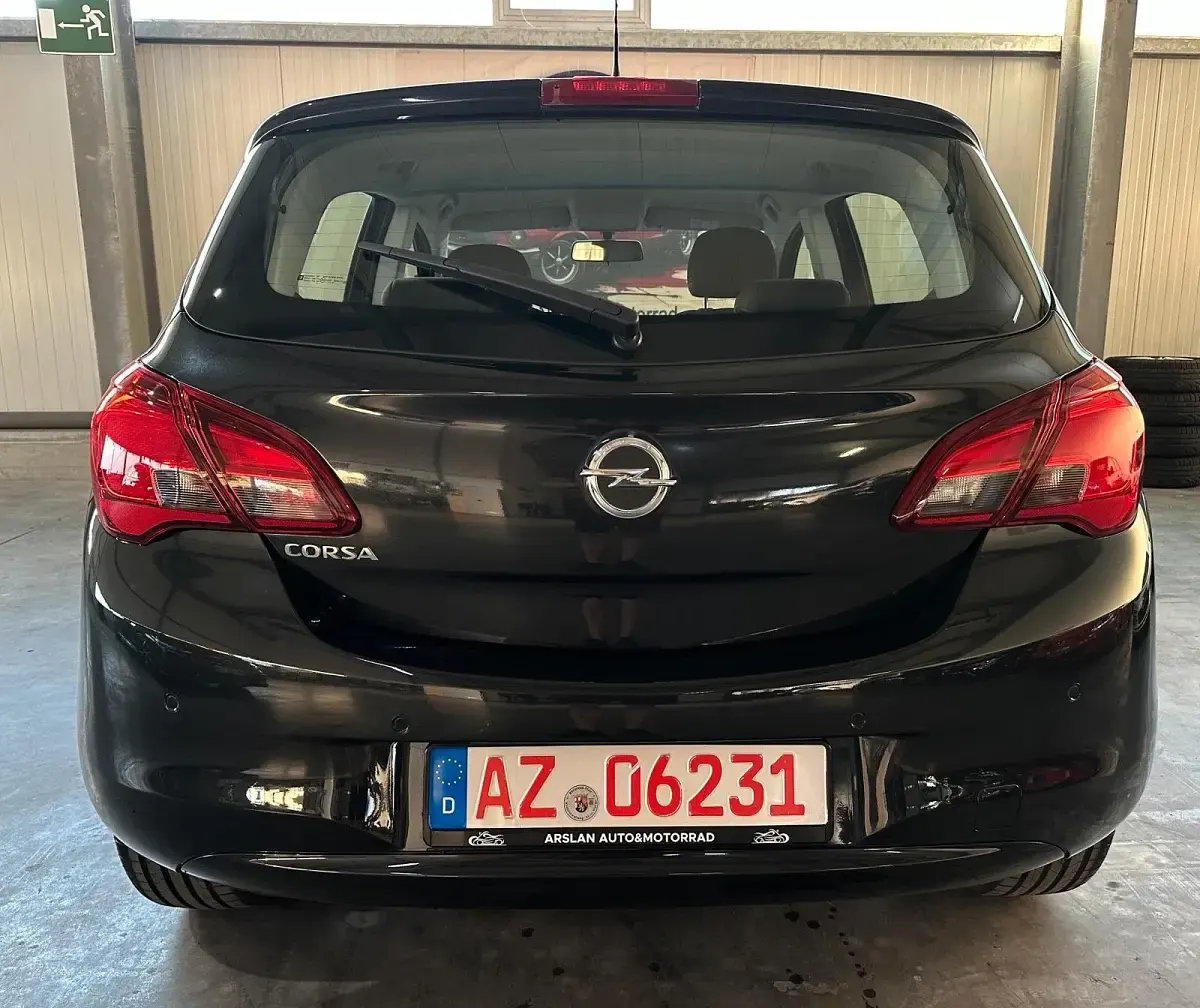 Gebraucht Opel Corsa Edition 90 PS (66 kW) 2016 Schwarz Kleinwagen