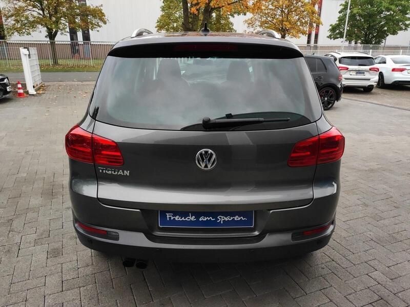 Gebraucht VW Tiguan R-line 122 PS (89 kW) 2014 Grau (pepper grey metallic) SUV
