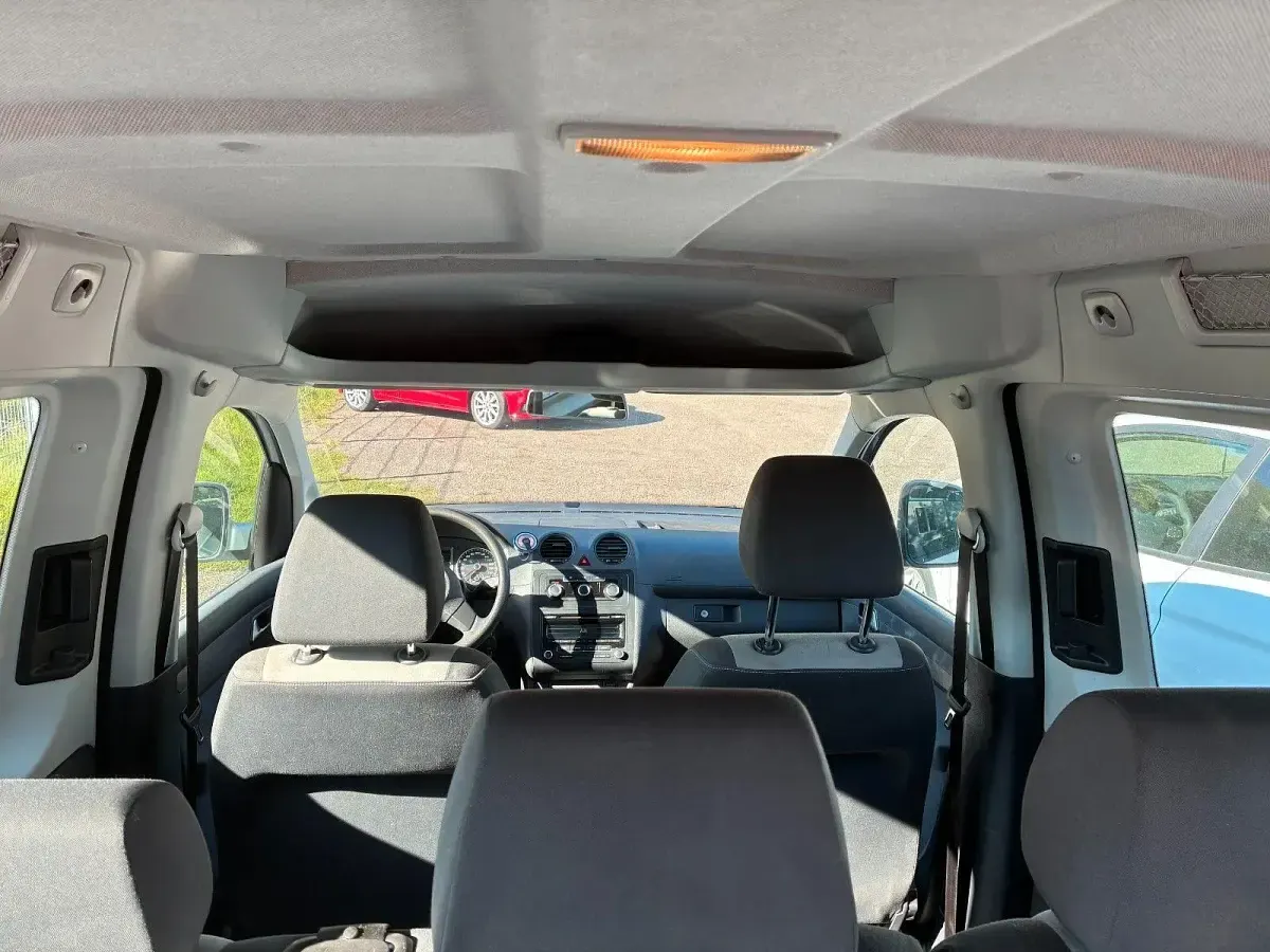 Gebraucht VW Caddy 102 PS (75 kW) 2014 Silber Van / Kleinbus