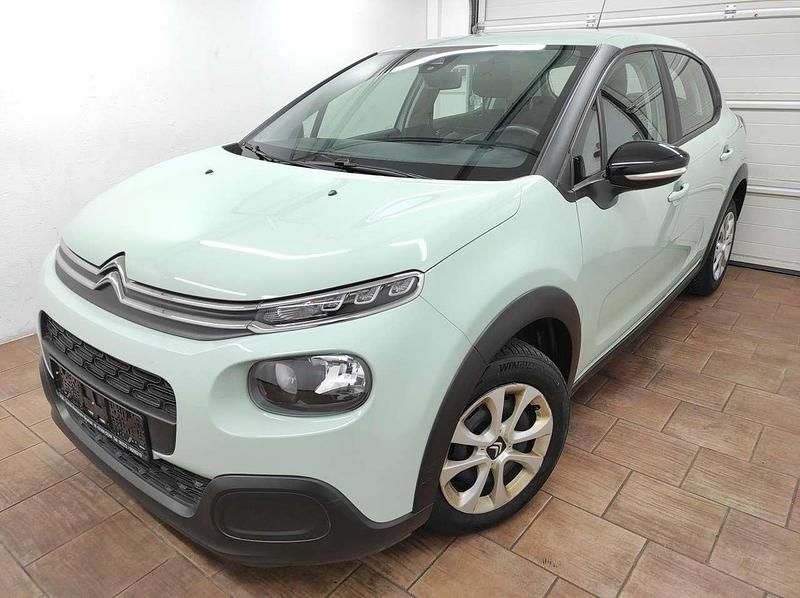 Grün Gebraucht 2020 Citroën C3 Start Limousine | 7.399 € (Guter Preis) - Bild 1/4