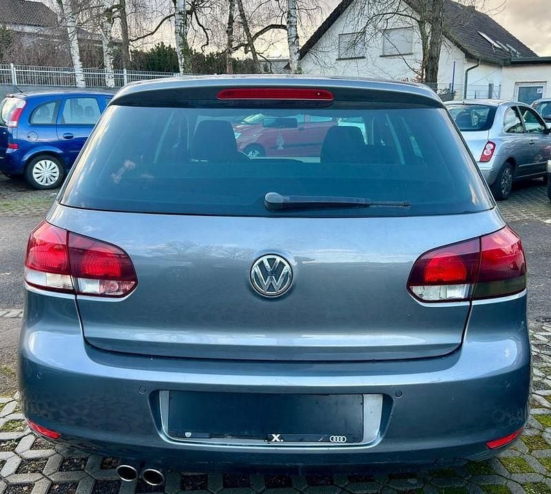 Gebraucht VW Golf VI Highline 122 PS (89 kW) 2009 Grau Kleinwagen