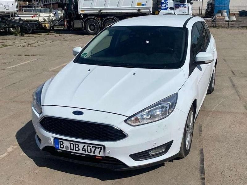 Usata Ford Focus 120 CV (88 kW) 2017 Bianco Station wagon