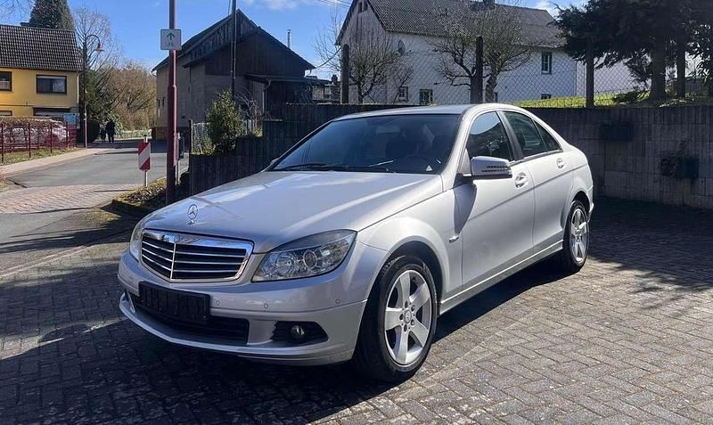 Gebraucht Mercedes C220 170 PS (125 kW) 2011 Grau Limousine