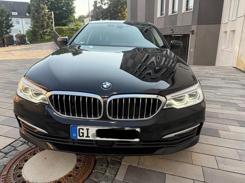 Usata BMW 520 Efficient Dynamics 190 CV (139 kW) 2017 Nero Berlina