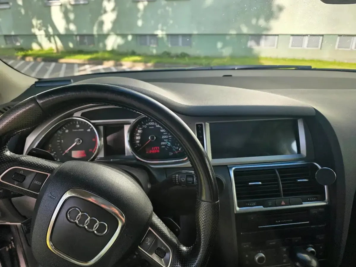 Gebraucht Audi Q7 240 PS (176 kW) 2009 Grau SUV