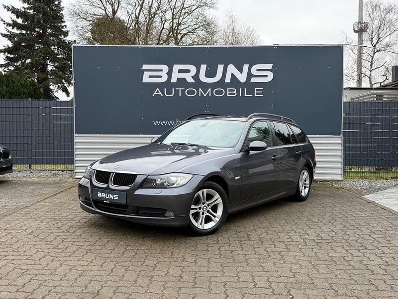 Gebraucht BMW 320 177 PS (130 kW) 2008 Sparkling graphite metallic (metallic) Kombi