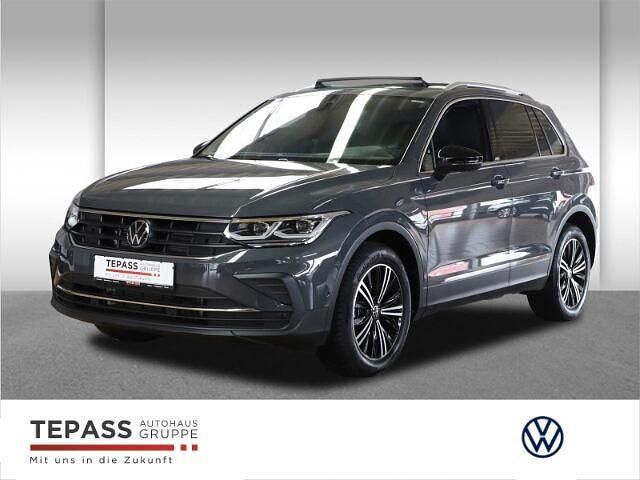 Gebraucht VW Tiguan Move 150 PS (110 kW) 2024 Grau SUV