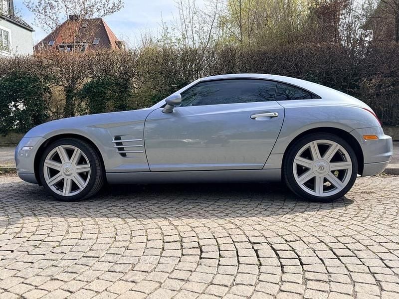 Second-hand Chrysler Crossfire 218 CP (160 kW) 2003 Argintiu Coupe