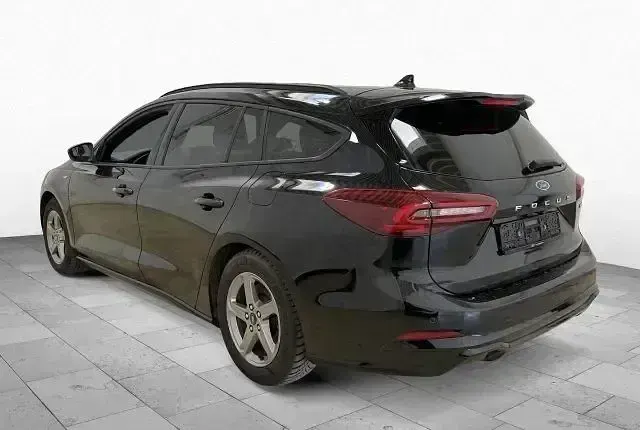 Gebraucht Ford Focus Active 225 PS (165 kW) 2021 Chrome blue (metallic) Kombi