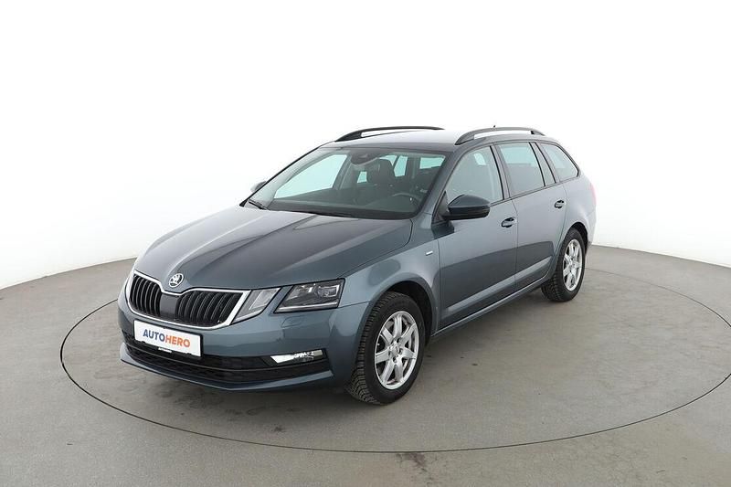 Grau Gebraucht 2018 Skoda Octavia Clever Kombi | 15.210 € (Fairer Preis) - Bild 1/3